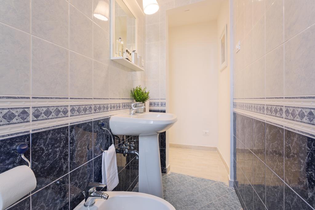 Townhouse By The Spanish Steps Roma Quarto foto