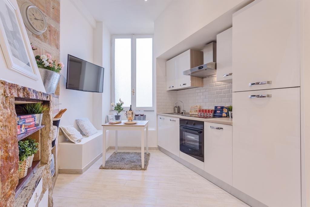 Townhouse By The Spanish Steps Roma Quarto foto