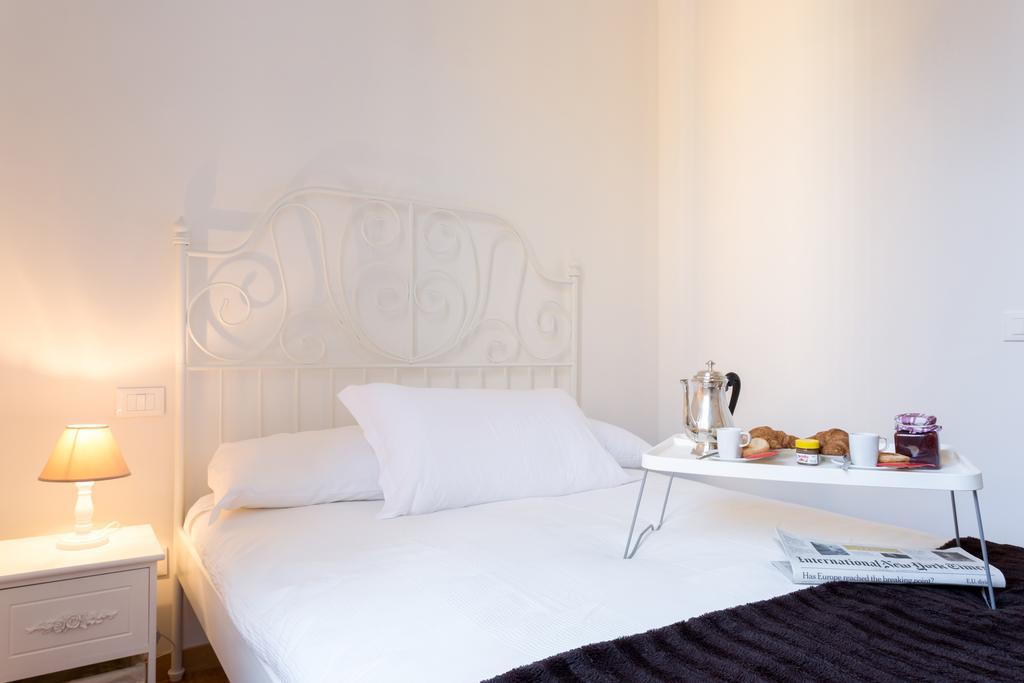 Townhouse By The Spanish Steps Roma Quarto foto