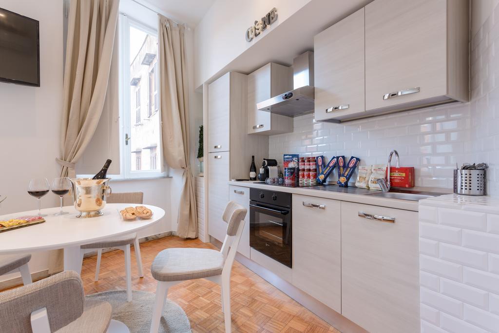 Townhouse By The Spanish Steps Roma Quarto foto
